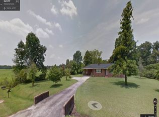 131 Redmond Rd, Pembroke, NC 28372