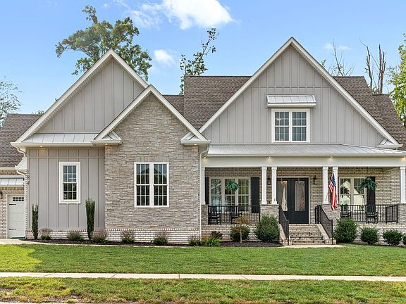 3rd image of 184 Copperstone Dr
