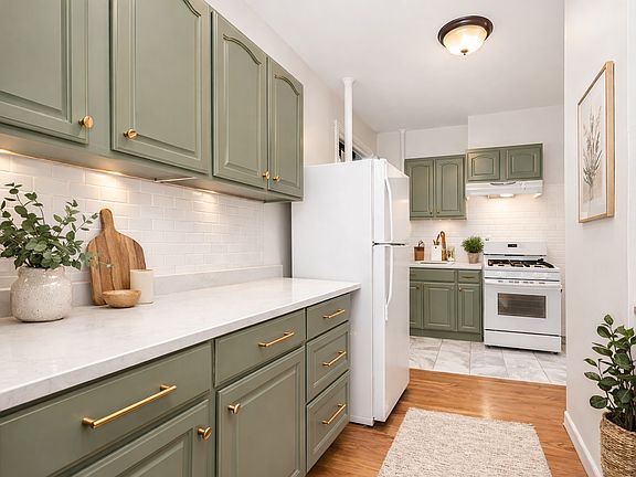 2nd image of 1108 Dean St APT 3B