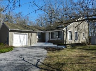 58 Jagger Ln, Westhampton, NY 11977