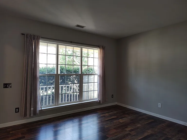 4018 Manor House Dr — Photo 12