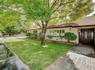819 Shetland Rd, Las Vegas, NV 89107