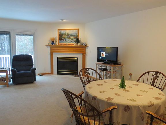 5th image of 275 Winter Oaks Dr