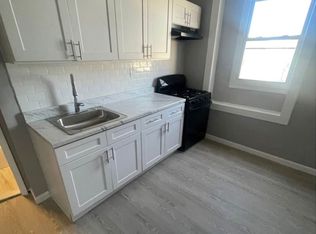 319 Coit St #R2, Irvington, NJ 07111