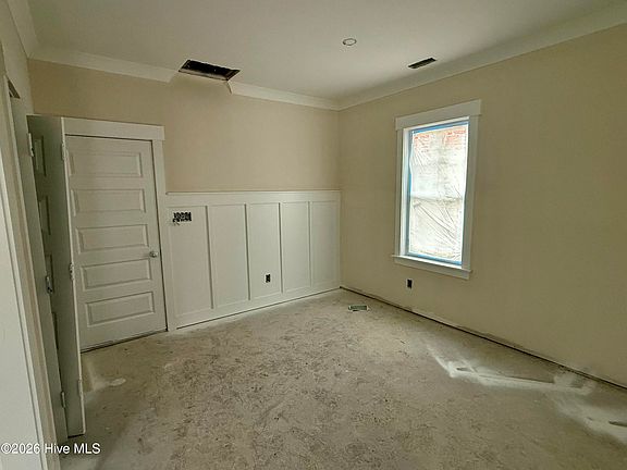 5th image of 314 Hawks Bluff Drive