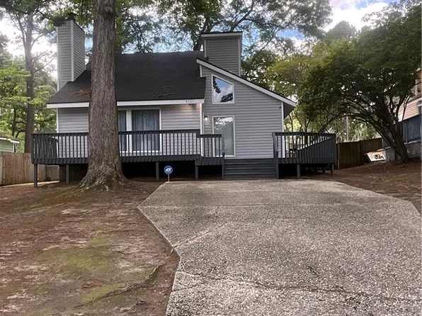 5721 Waterwood Dr NE, Fayetteville, NC 28314