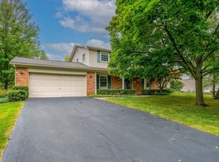 5569 Haverhill Rd, West Bloomfield, MI 48322