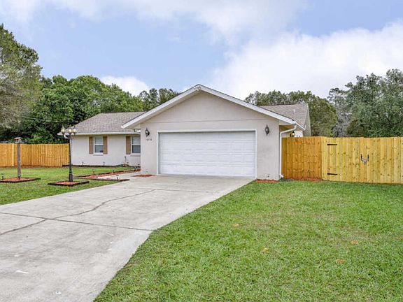 4th image of 10739 SE 44th Ter