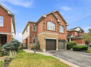 8 Slater Ct, Hamilton, ON L8B 0K8