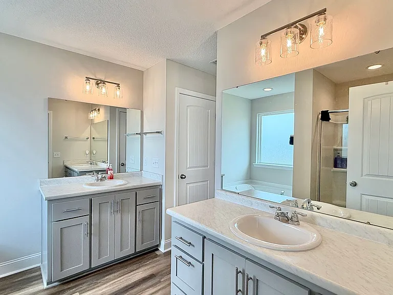 929 Abode Ave — Photo 17