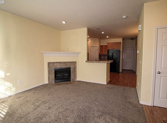 4th image of 1259 SE Bianca St