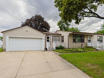723 E Cranston Rd, Beloit, WI, 53511