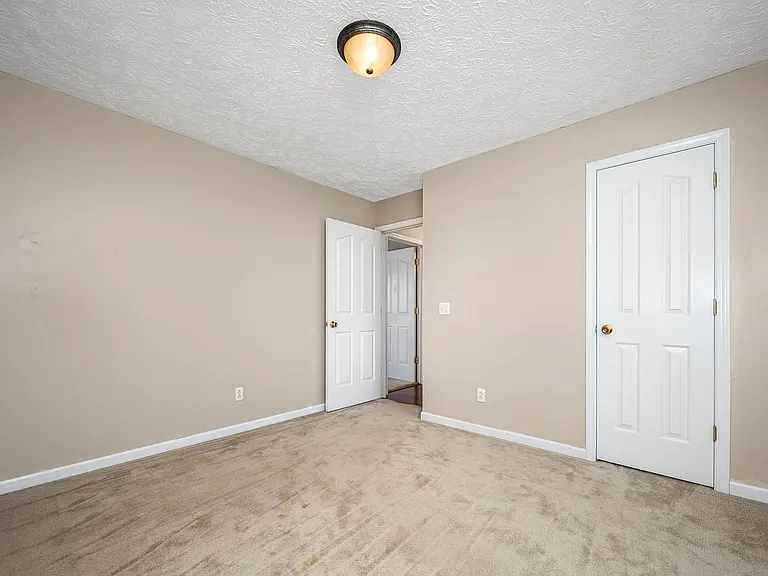 681 Elbethel Rd — Photo 27