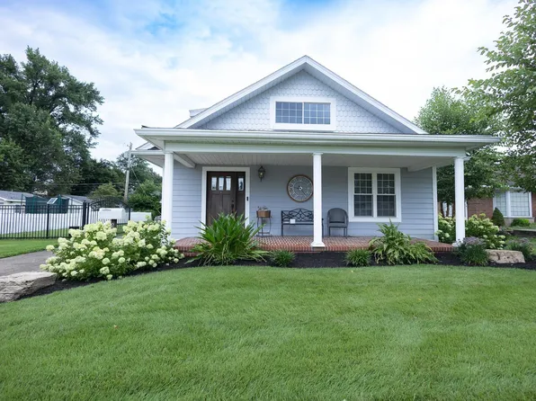 2222 Bayard Park Dr, Evansville, IN 47714