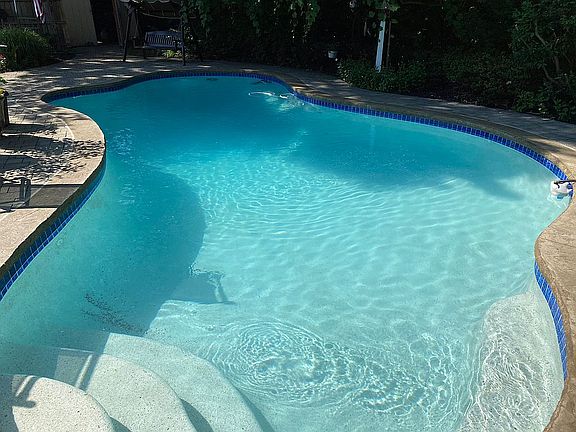 4th image of 28207 Forestbrook Dr