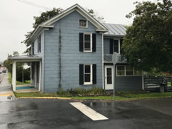 2nd image of 987 E King St