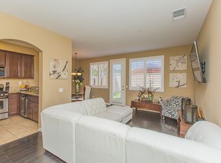 13387 Elsie Ln, Sylmar, CA 91342