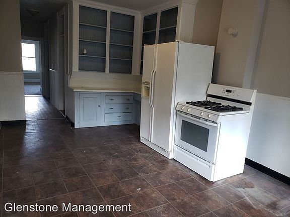 3rd image of 50-56 Hunters Ave #543