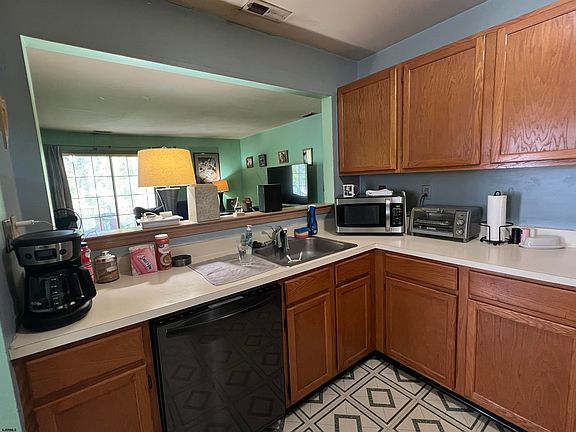 5th image of 4885 Bayberry Pl #4885