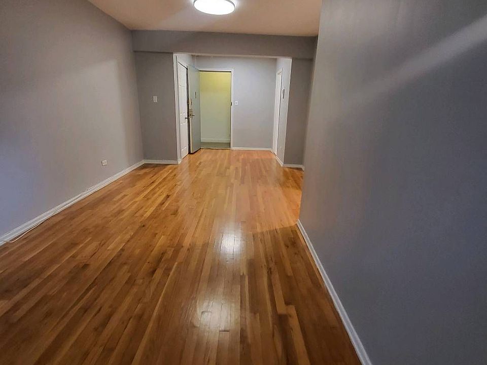 1st image of 14017 84th Dr APT 3K