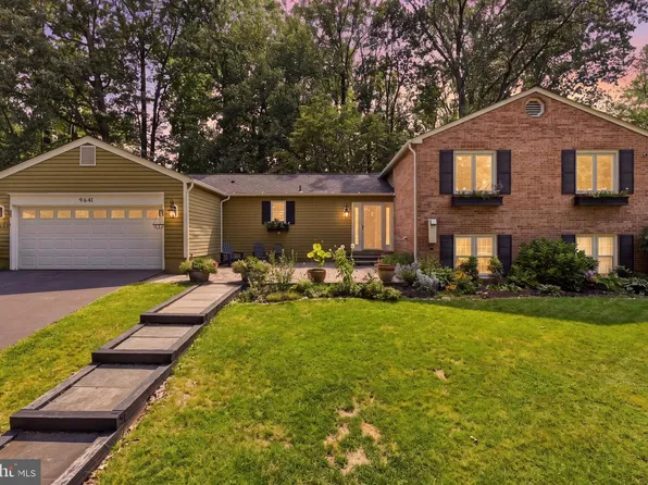 9641 Cinnamon Creek Dr, Vienna, VA 22182