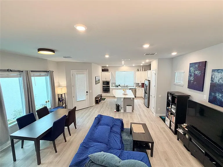 660 Rosewood Way — Photo 15