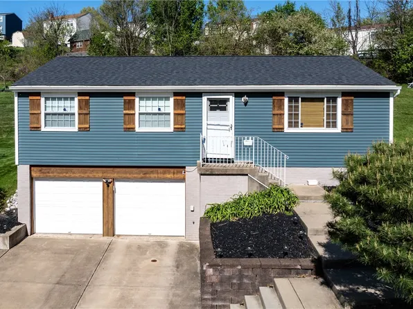 361 Meade Dr, Coraopolis, PA 15108