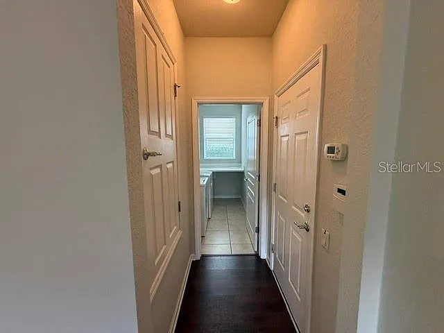 7622 Colbury Ave — Photo 25