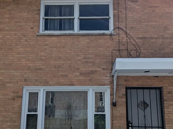 7037 S Harper Ave APT 2B, Chicago, IL 60637