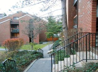 22 Bronxville Glen Dr APT 19, Bronxville, NY 10708