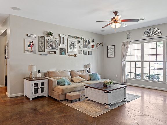5th image of 8819 Stony Glen Dr
