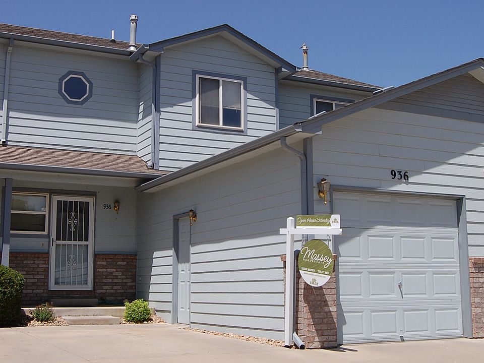 1st image of 936 Parker Dr