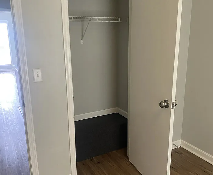 2031 Franklin St #B — Photo 25