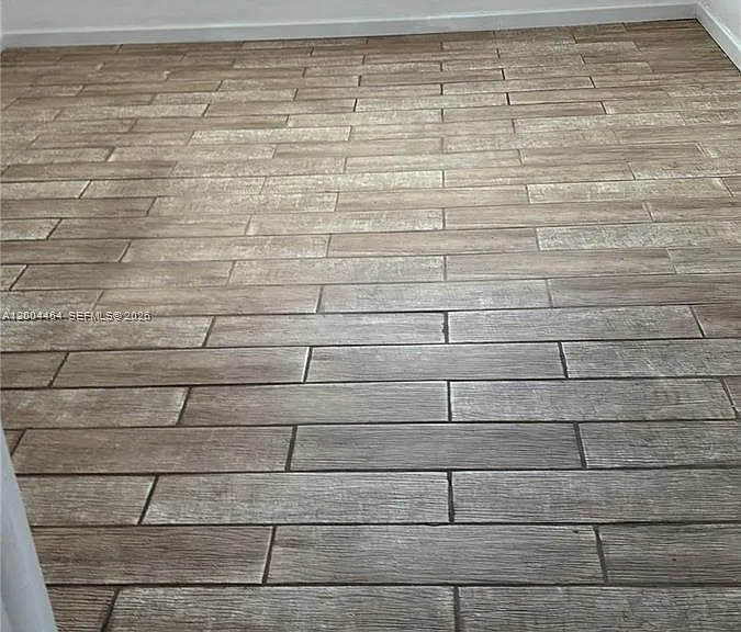2415 Lincoln St #305 — Photo 13