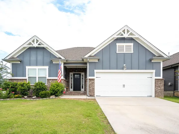 8505 Red Deer Ln, Ooltewah, TN 37363