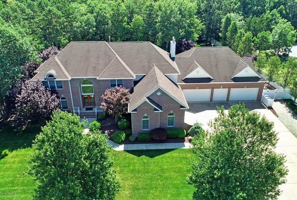 1st image of 2219 Ponybrook Way
