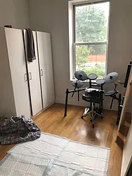 Rented by Alexander Bilu, LREB