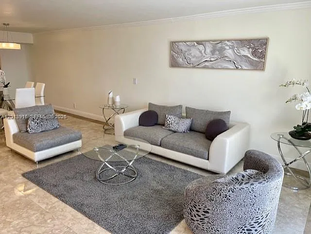 2500 Parkview Dr #2114 — Photo 7