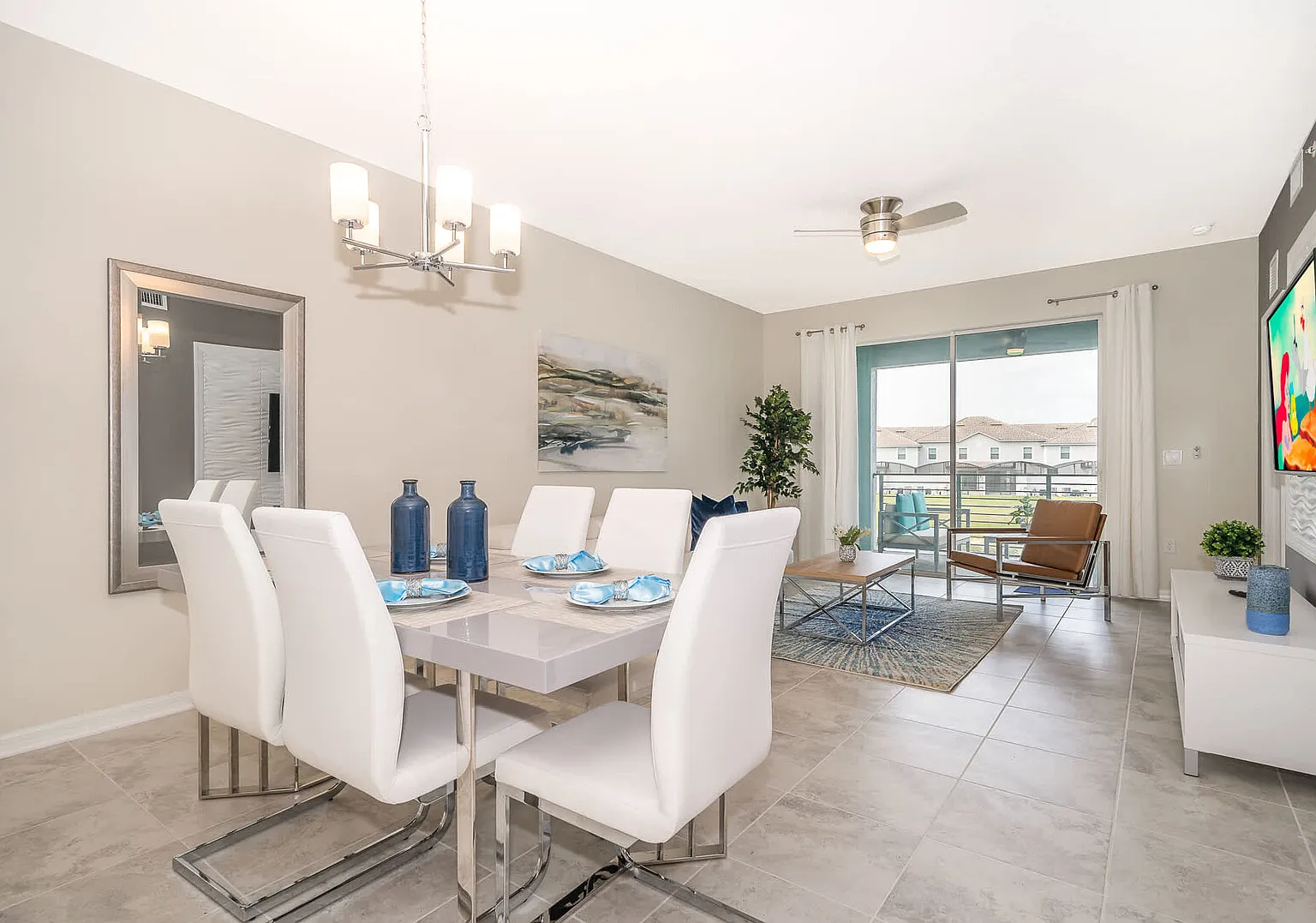 Elegant 2Bed Condo in Storey Lake, Prime Location — Photo 3