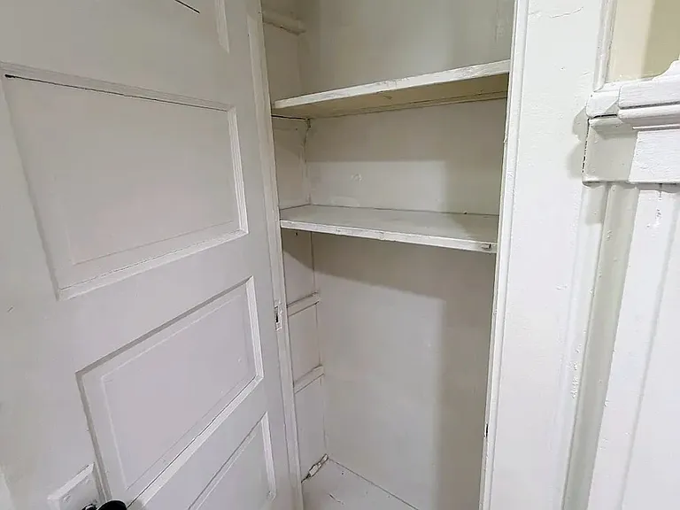20 Charles St — Photo 9