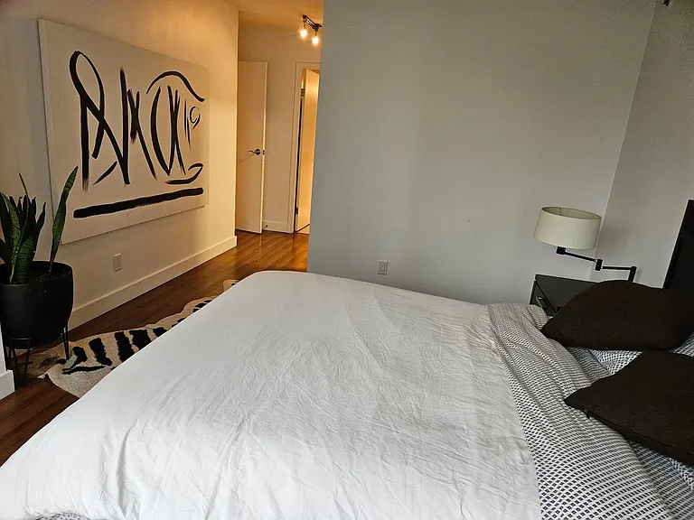950 Cambie St #807 — Photo 4