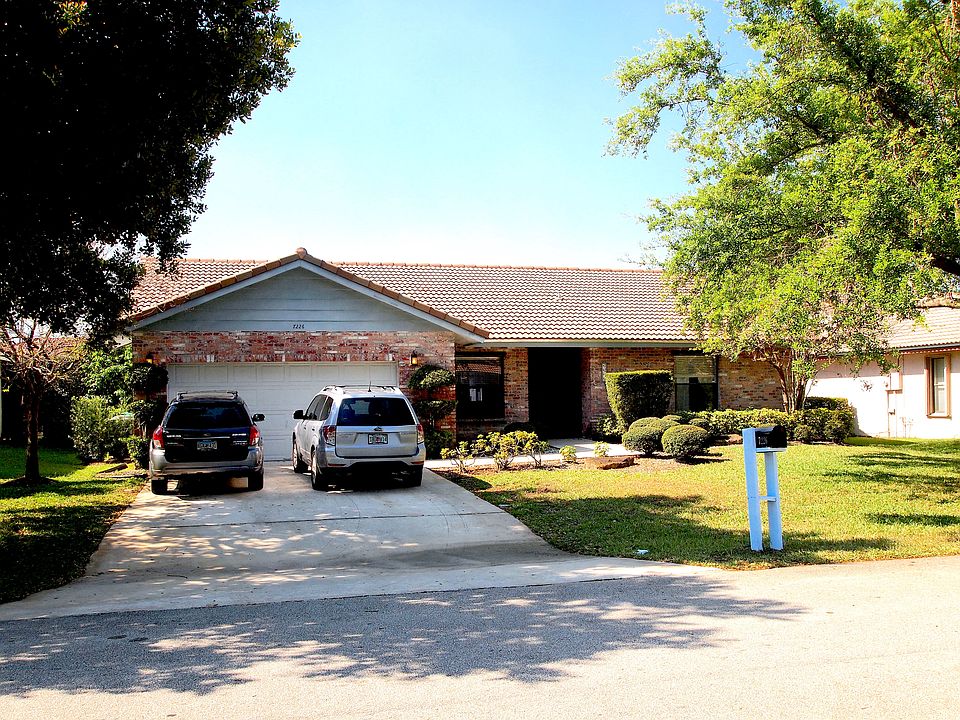 1st image of 7226 NW 42nd St