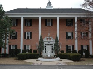 5101 Carriageway Dr #B303, Rolling Meadows, IL 60008