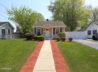 325 W Prospect Ave, Keyport, NJ 07735