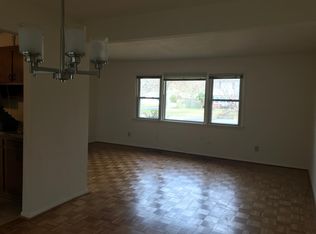 449 Cold Spring Rd, Virginia Beach, VA 23454