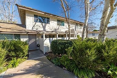 3rd image of 2828 Instone Ct