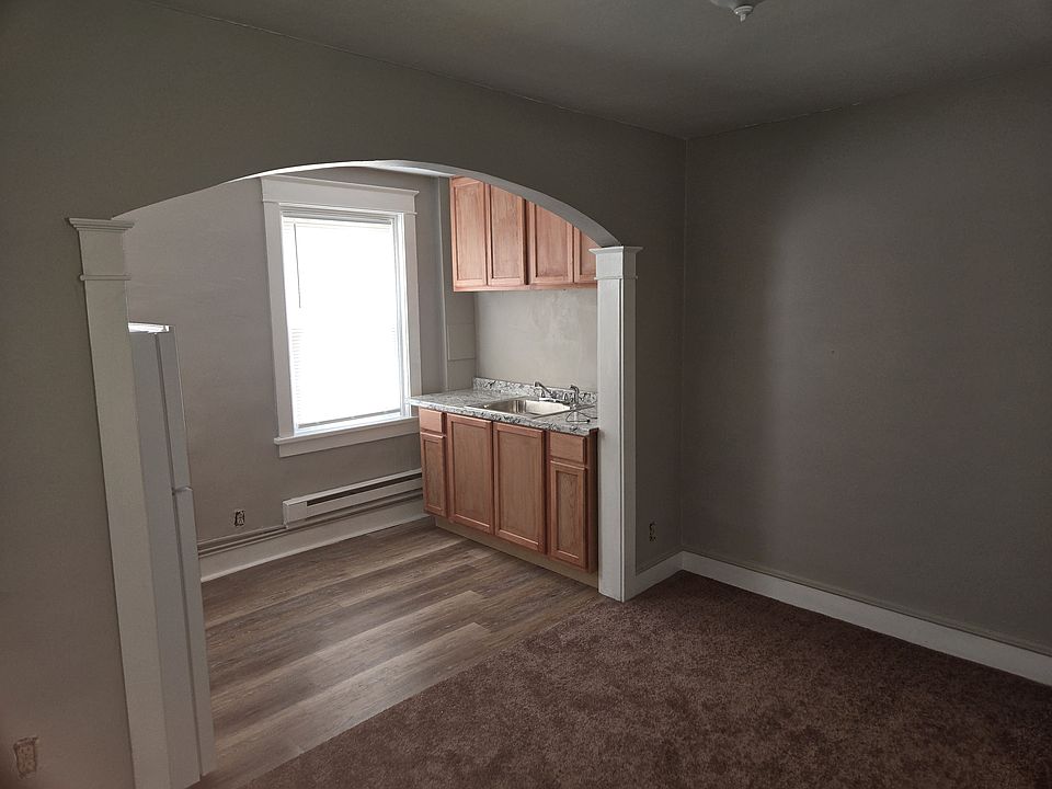 living room, kitchen
