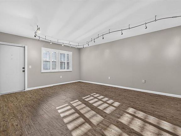 5th image of 6015 19TH STREET N #215