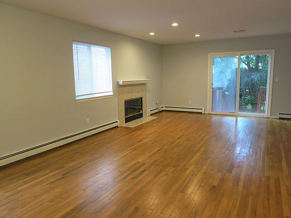 Spacious Living/Dining Room