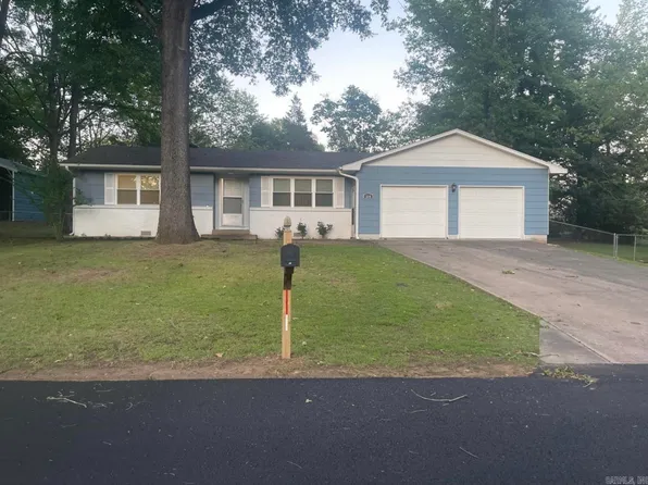 214 E Walker Dr, Dover, AR 72837